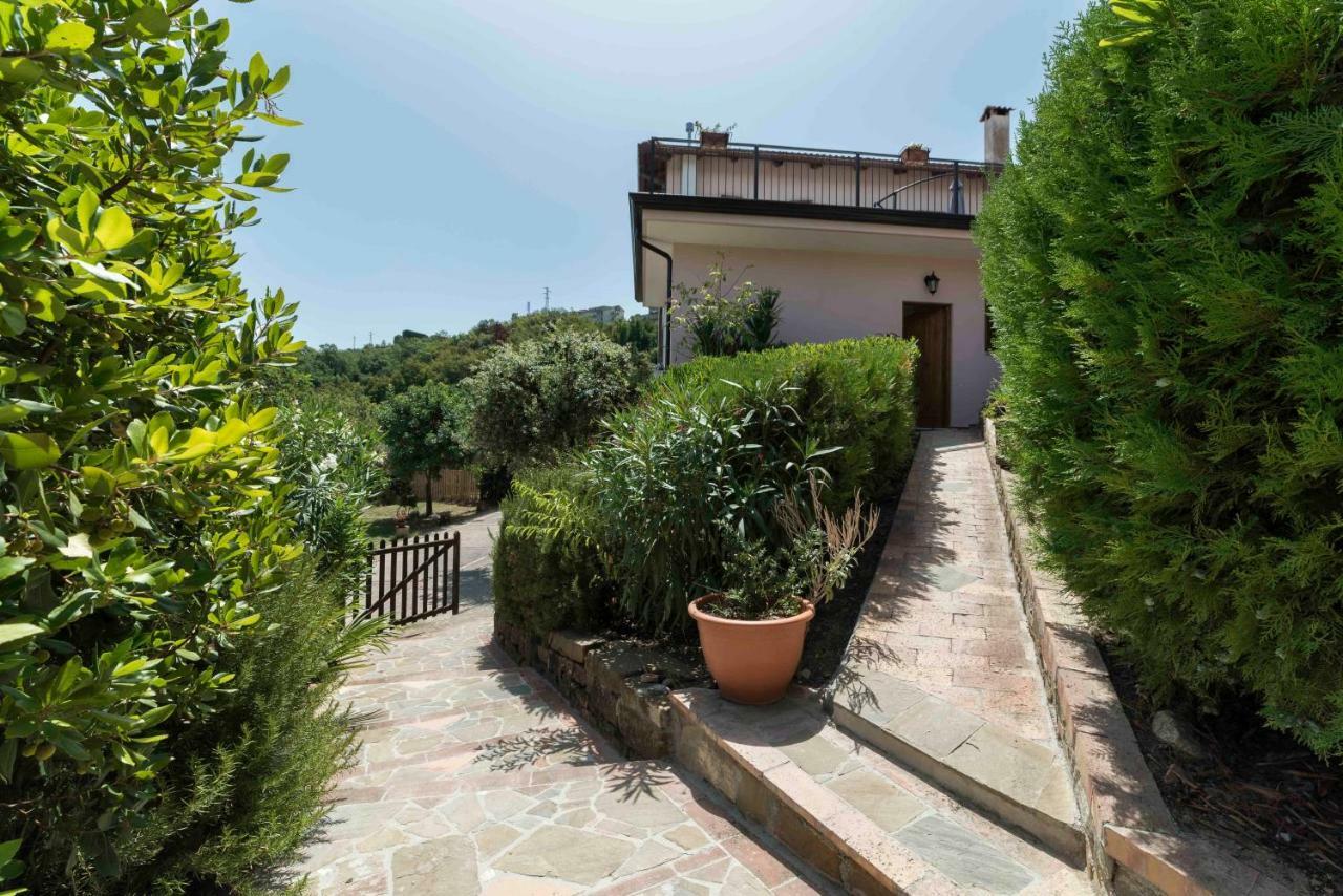 B&B Albachiara Casa Di Campagna Ogliastro Cilento Extérieur photo