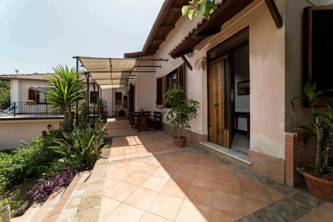 B&B Albachiara Casa Di Campagna Ogliastro Cilento Extérieur photo
